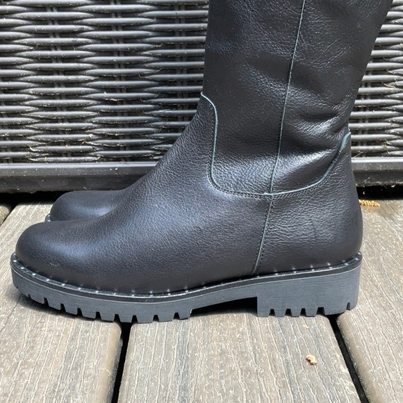 Avellini Pebbled Leather Studded Boot, Size 37 - Picture 4 of 15